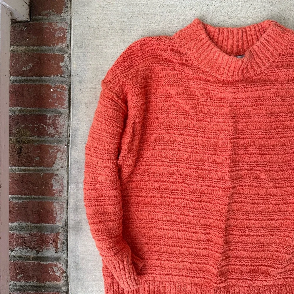 || Free People || Sweater and Short Set - Picture 5 of 6